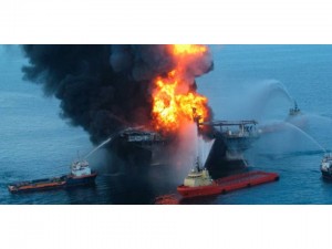 jpeg oil rig fire